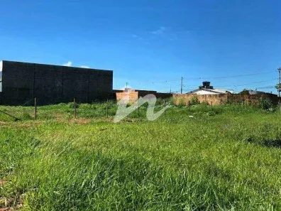 para alugar, 1200m² no Residencial Lago Azul, Uberlândia