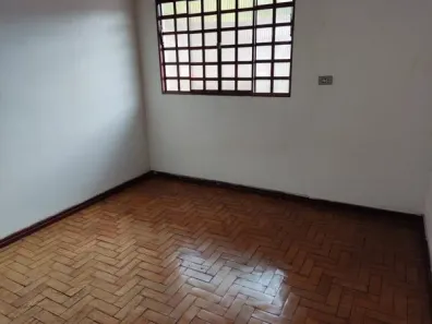 Casa com 3 Quartos à venda, 230m² no Centro, Cambé