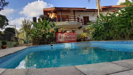 Sobrado com 4 Quartos à venda, 840m² no Interlagos, São Paulo
