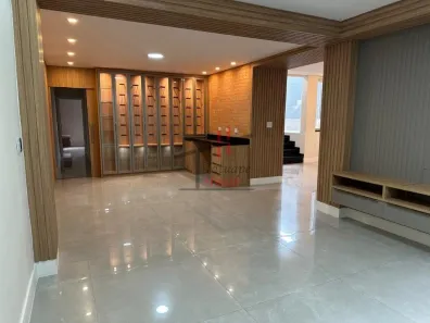 Sobrado com 5 Quartos à venda, 200m² no Parque da Mooca, São Paulo