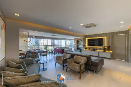 Apartamento com 3 Quartos à venda, 213m² no Santo Amaro, São Paulo