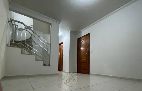 Casa com 2 Quartos à venda, 90m² no Novo Visconde, Macaé