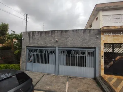 Casa com 3 Quartos à venda, 210m² no Água Rasa, São Paulo