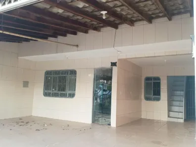 Sobrado com 5 Quartos à venda, 150m² no Samambaia Sul, Brasília