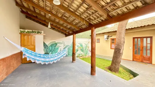 Apartamento com 3 Quartos para alugar, 200m² no Centro, Campo Grande