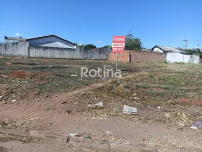 Lote/Terreno à venda, 687m² no Jardim Patrícia, Uberlândia