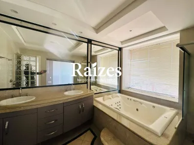 Apartamento com 3 Quartos à venda, 211m² no Santa Mônica, Uberlândia