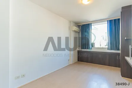 Apartamento com 2 Quartos para venda ou aluguel, 95m² no Jardim Europa, São Paulo
