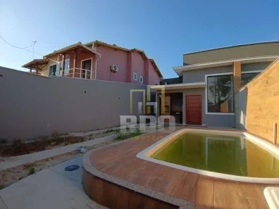 Casa com 3 Quartos à venda, 115m² no Ouro Verde, Rio das Ostras
