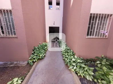 Apartamento com 2 Quartos à venda, 52m² no Segismundo Pereira, Uberlândia