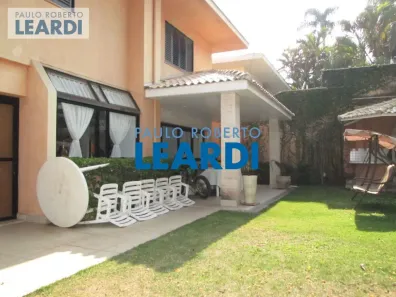Sobrado com 4 Quartos à venda, 450m² no Alto de Pinheiros, São Paulo