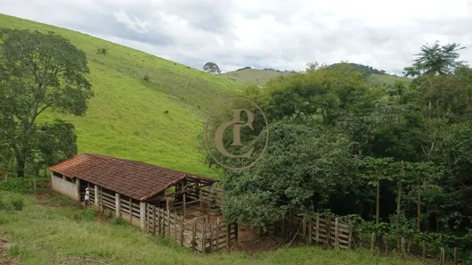Fazenda/Sítio com 4 Quartos à venda, 13m² no Freitas, São José dos Campos