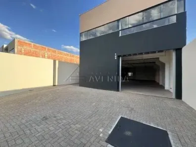 Galpão/Depósito/Armazém para alugar, 370m² no Portal de Versalhes 1, Londrina
