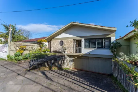 Casa com 4 Quartos à venda, 380m² no Vila Assunção, Porto Alegre