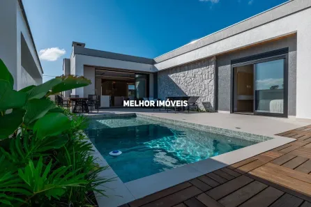 Casa com 3 Quartos à venda, 313m² no Santa Regina, Camboriú