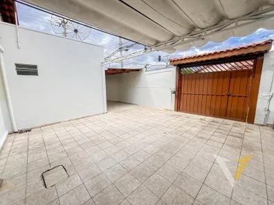 Casa com 2 Quartos à venda, 117m² no Cidade Santos Dumont, Jundiaí