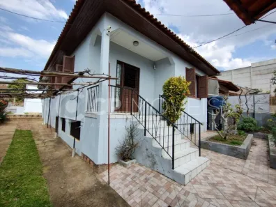 Casa com 2 Quartos à venda, 115m² no Jardim Sabará, Porto Alegre