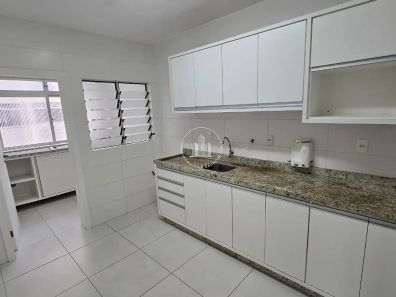 Apartamento com 3 Quartos à venda, 100m² no Capoeiras, Florianópolis