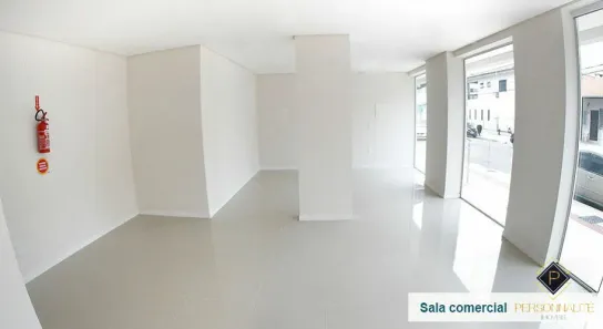 Sala Comercial à venda, 37m² no Centro, Balneário Camboriú