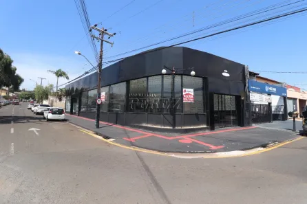 Galpão/Depósito/Armazém para alugar, 450m² no Jardim Agari, Londrina