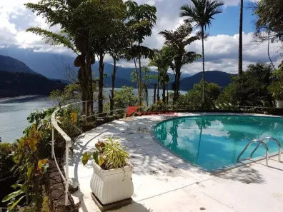 Casa com 4 Quartos à venda, 450m² no Praia Vermelha, Ubatuba