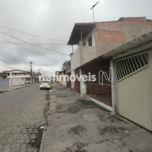 Casa com 3 Quartos à venda, 180m² no Campo Limpo, Feira de Santana