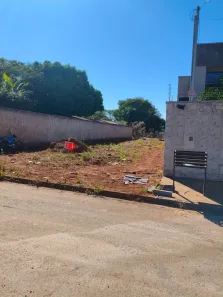 Lote/Terreno à venda, 370m² no Loteamento Tropical Ville, Goiânia
