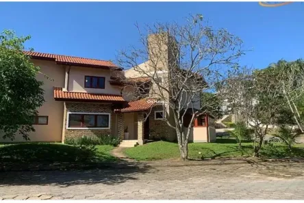 Casa de Condomínio com 4 Quartos para alugar, 490m² no Rio Tavares, Florianópolis