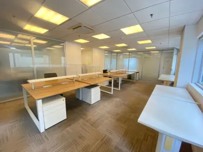 Sala Comercial para alugar, 200m² no Vila Olímpia, São Paulo