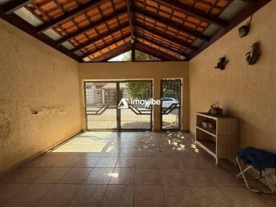 Casa com 2 Quartos à venda, 150m² no Parque Novo Mundo, Americana