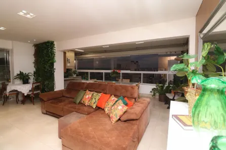 Apartamento com 3 Quartos à venda, 157m² no Setor Bueno, Goiânia