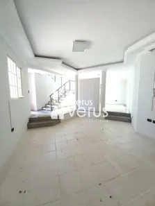Casa com 3 Quartos para alugar, 280m² no Saraiva, Uberlândia