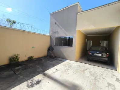 Casa com 3 Quartos à venda, 125m² no Jardim Olímpico, Aparecida de Goiânia
