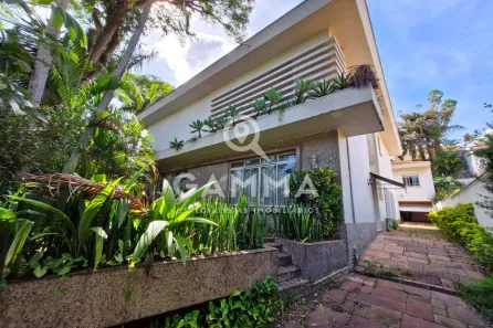 Casa com 4 Quartos à venda, 450m² no Pacaembu, São Paulo