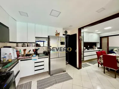 Casa com 4 Quartos à venda, 415m² no Piratininga, Niterói