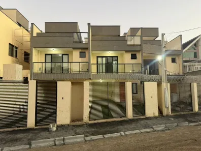 Sobrado com 3 Quartos à venda, 138m² no Água Verde, Curitiba