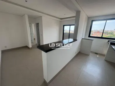 Apartamento com 2 Quartos à venda, 62m² no Segismundo Pereira, Uberlândia