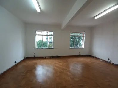 Sala Comercial com 2 Quartos para alugar, 40m² no Centro, São Paulo