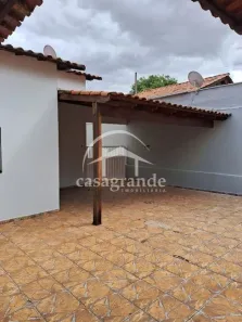 Casa com 4 Quartos à venda, 10m² no Jardim Patrícia, Uberlândia