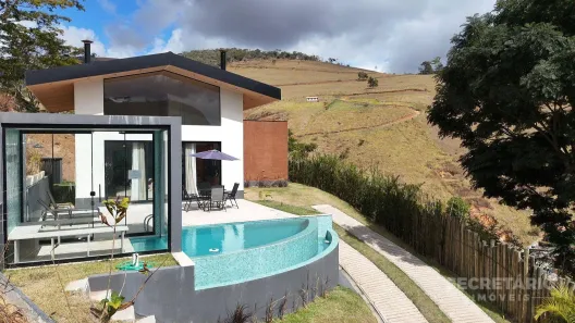 Casa com 3 Quartos à venda, 190m² no Pedro do Rio, Petrópolis