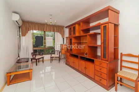 Apartamento com 2 Quartos à venda, 74m² no Vila Ipiranga, Porto Alegre