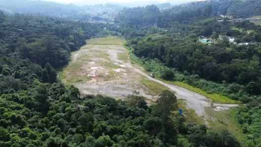 Lote/Terreno para alugar, 58000m² no Vila Galvão, Guarulhos