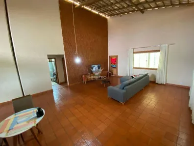Fazenda/Sítio com 3 Quartos à venda, 1m² no , Itatiaiuçu