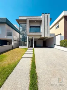 Casa de Condomínio com 3 Quartos à venda, 185m² no Suru, Santana de Parnaíba