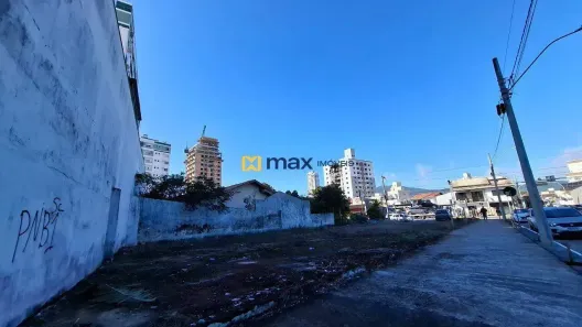 Lote/Terreno à venda, 663m² no São João, Itajaí