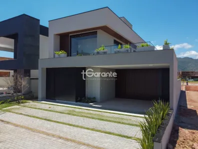 Casa de Condomínio com 3 Quartos à venda, 236m² no Vila Santista, Atibaia