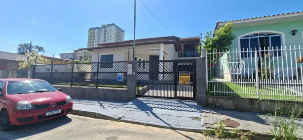 Casa com 4 Quartos para alugar, 230m² no Jardim Cidade de Florianópolis, São José