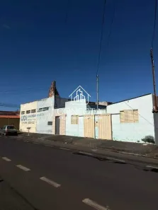 Ponto Comercial com 3 Quartos à venda, 240m² no Planalto, Uberlândia