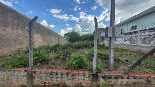 Lote/Terreno à venda, 242m² no Vila Souto, Bauru