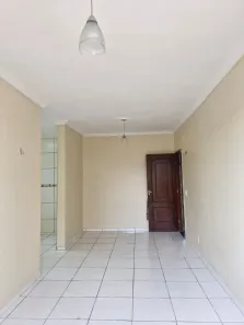 Apartamento com 2 Quartos para alugar, 56m² no Maraponga, Fortaleza